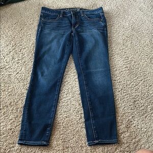 American Eagle Outfitters Women’s  Jeggings Size: 8 short Super stretch 8” rise